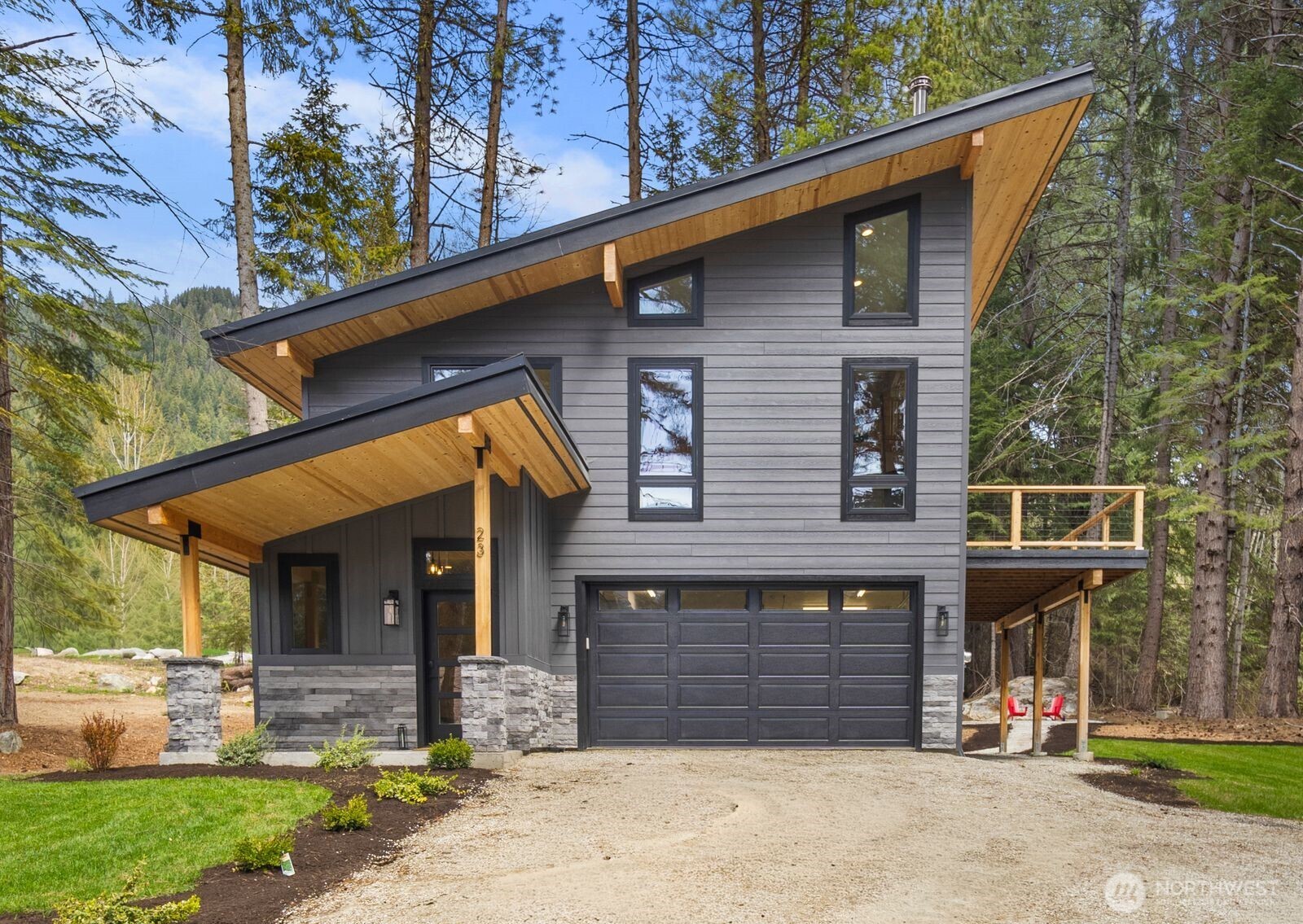23 Byron Lane
