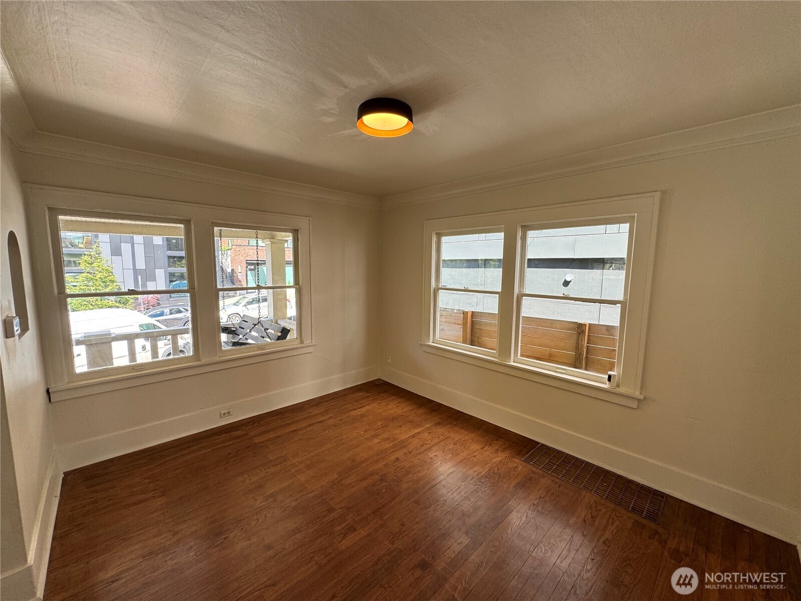 811 NE 66th Street