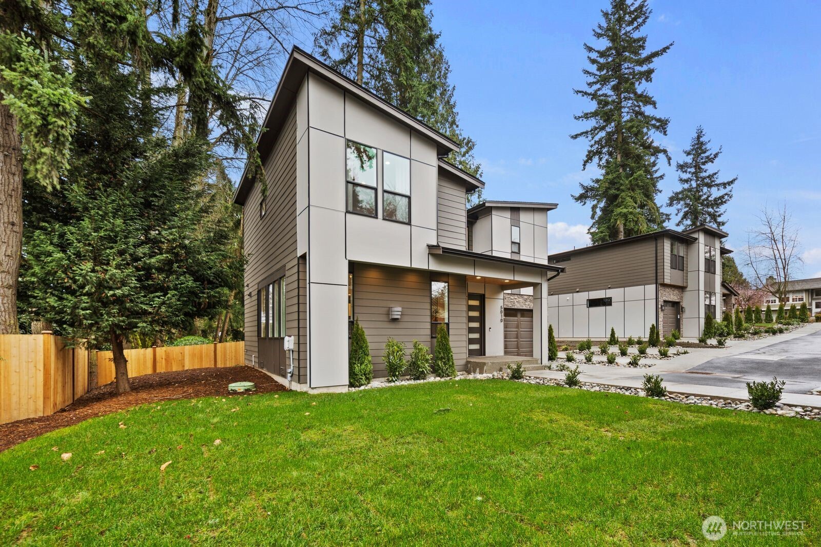 5010 114th Avenue NE