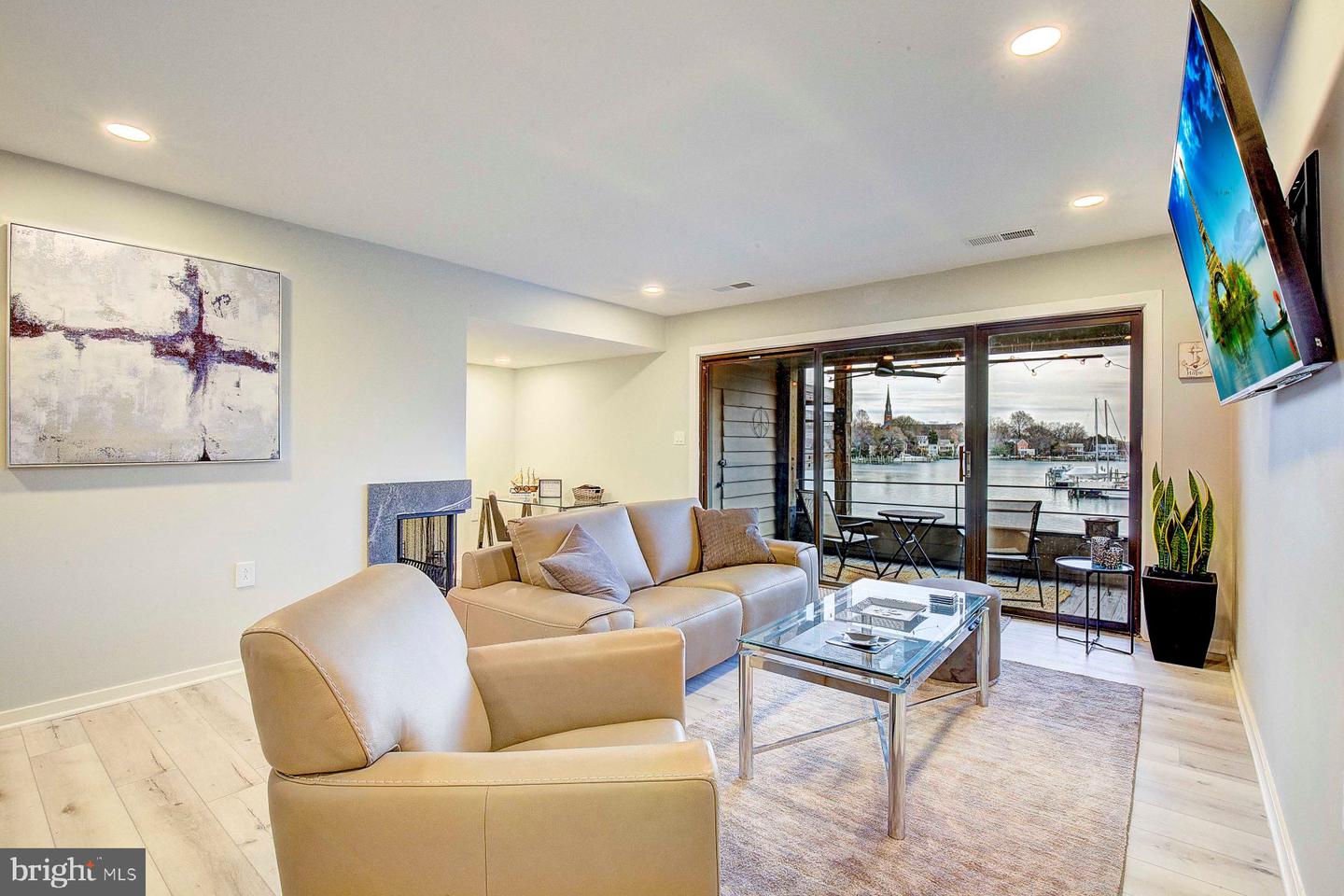 14 President Point Dr #A1