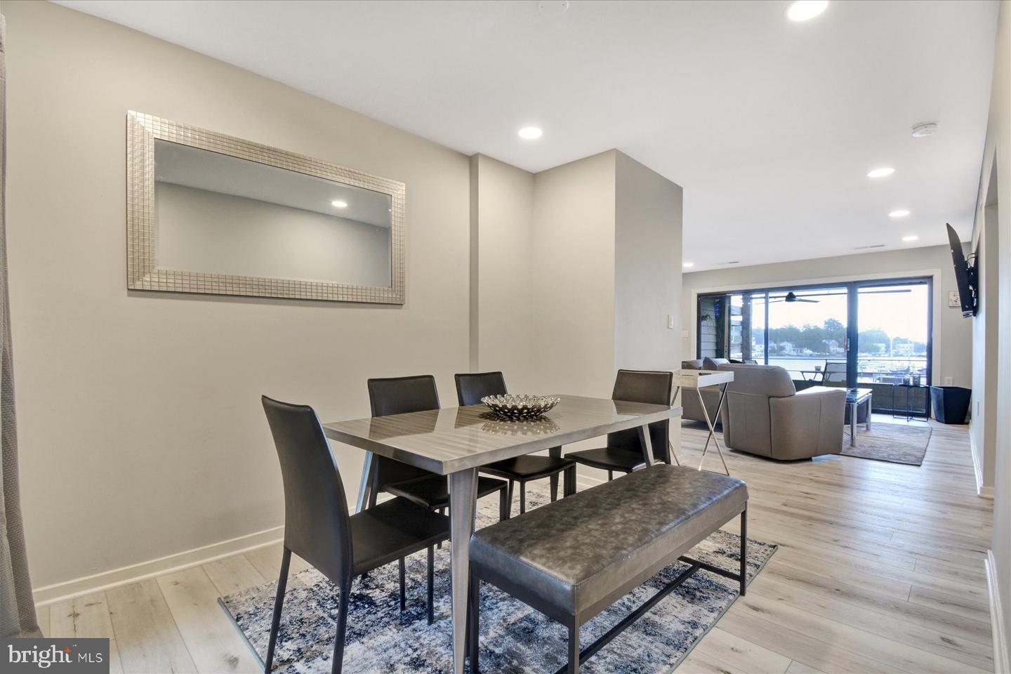 14 President Point Dr #A1