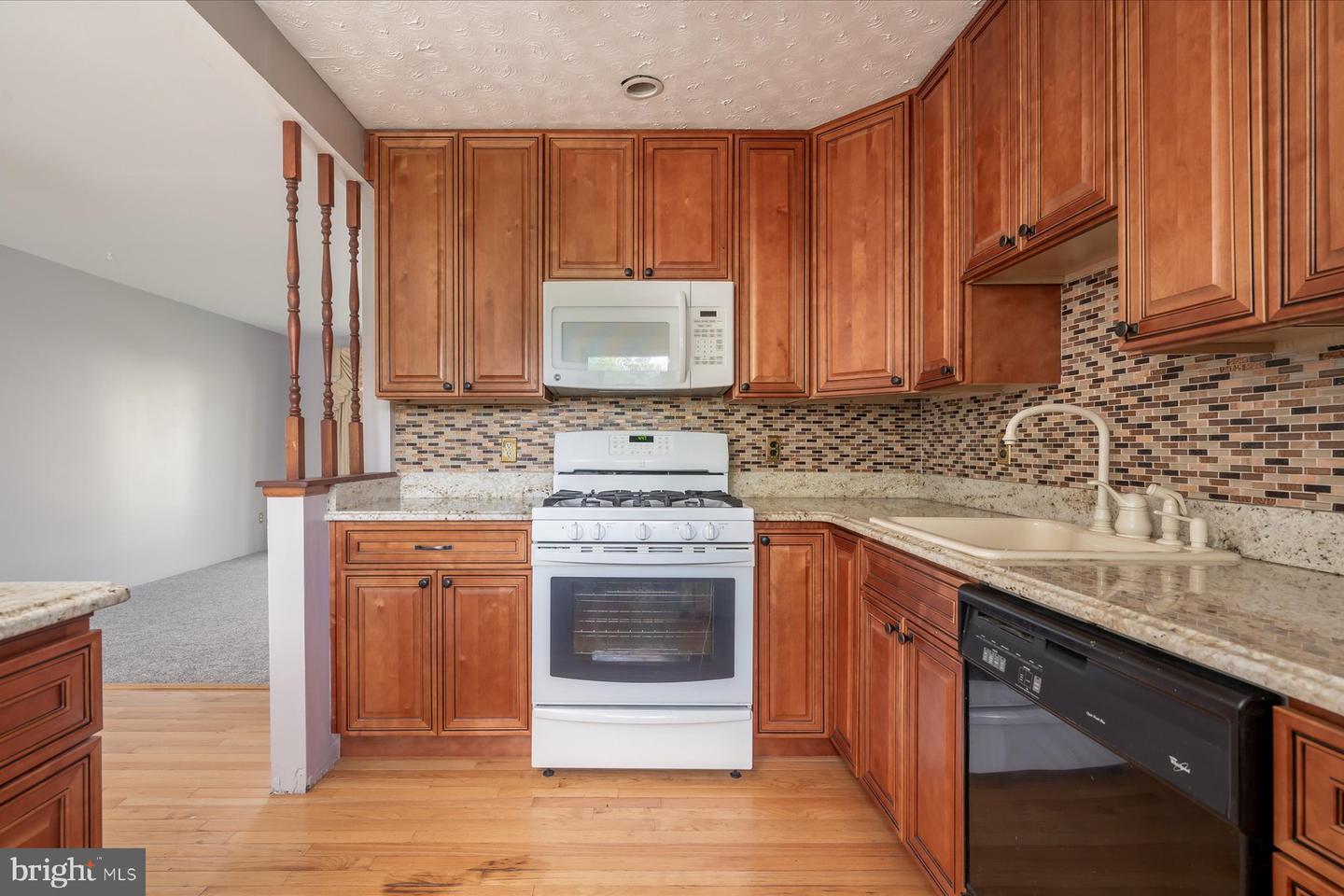 503 Oakwood Station Rd