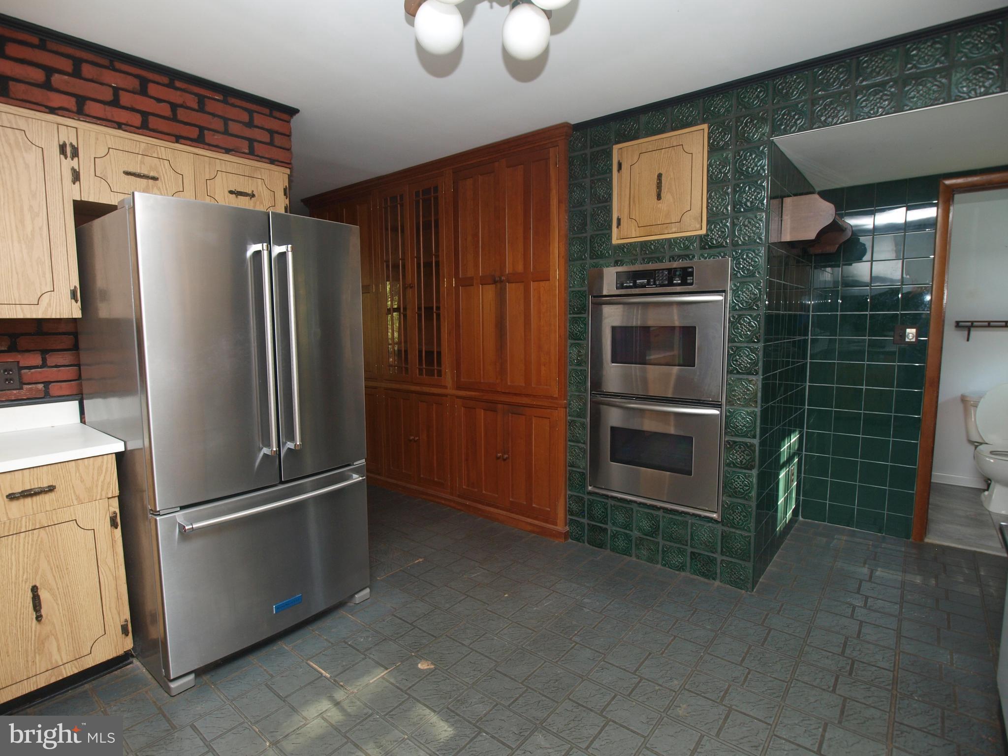 1592 Baltimore Annapolis Blvd