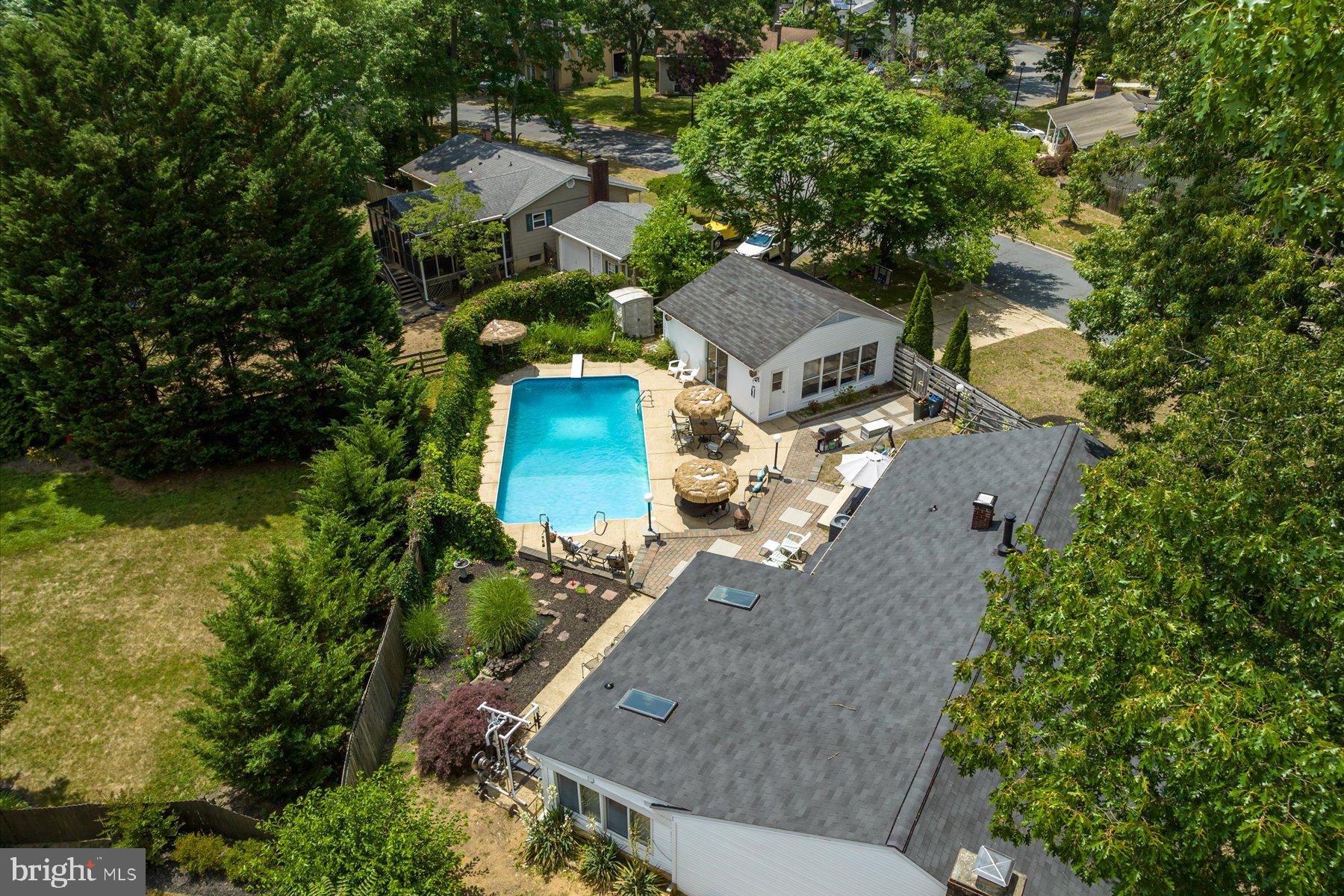 1523 Patuxent Manor Rd