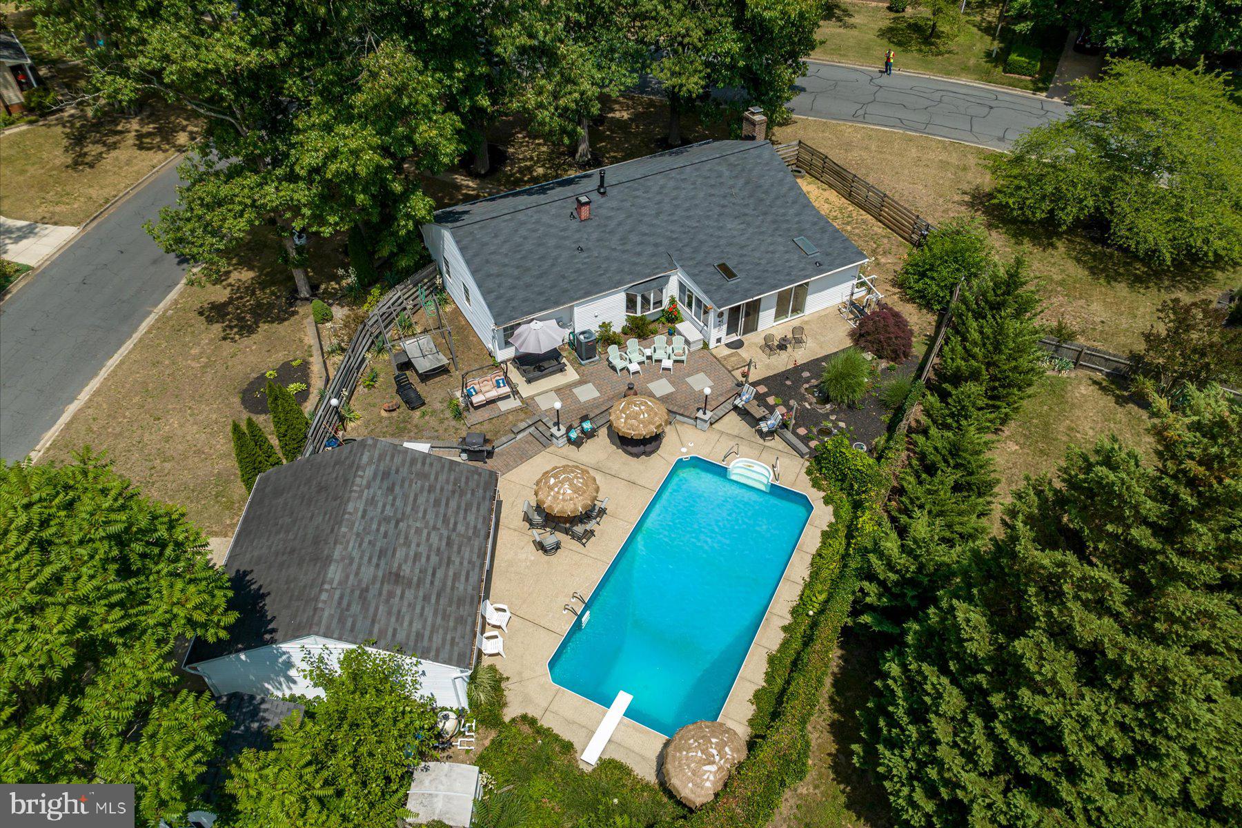 1523 Patuxent Manor Rd