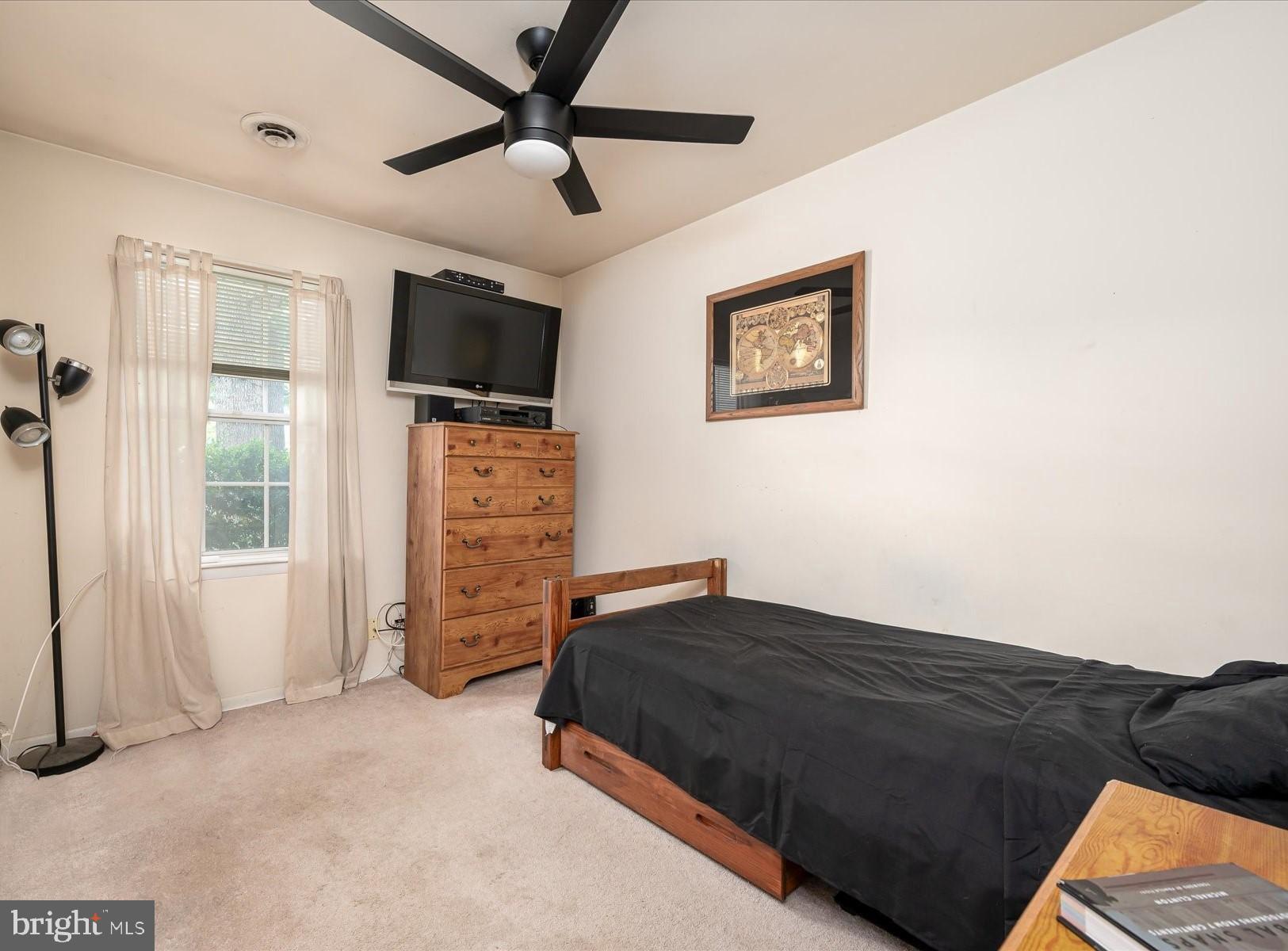 1523 Patuxent Manor Rd