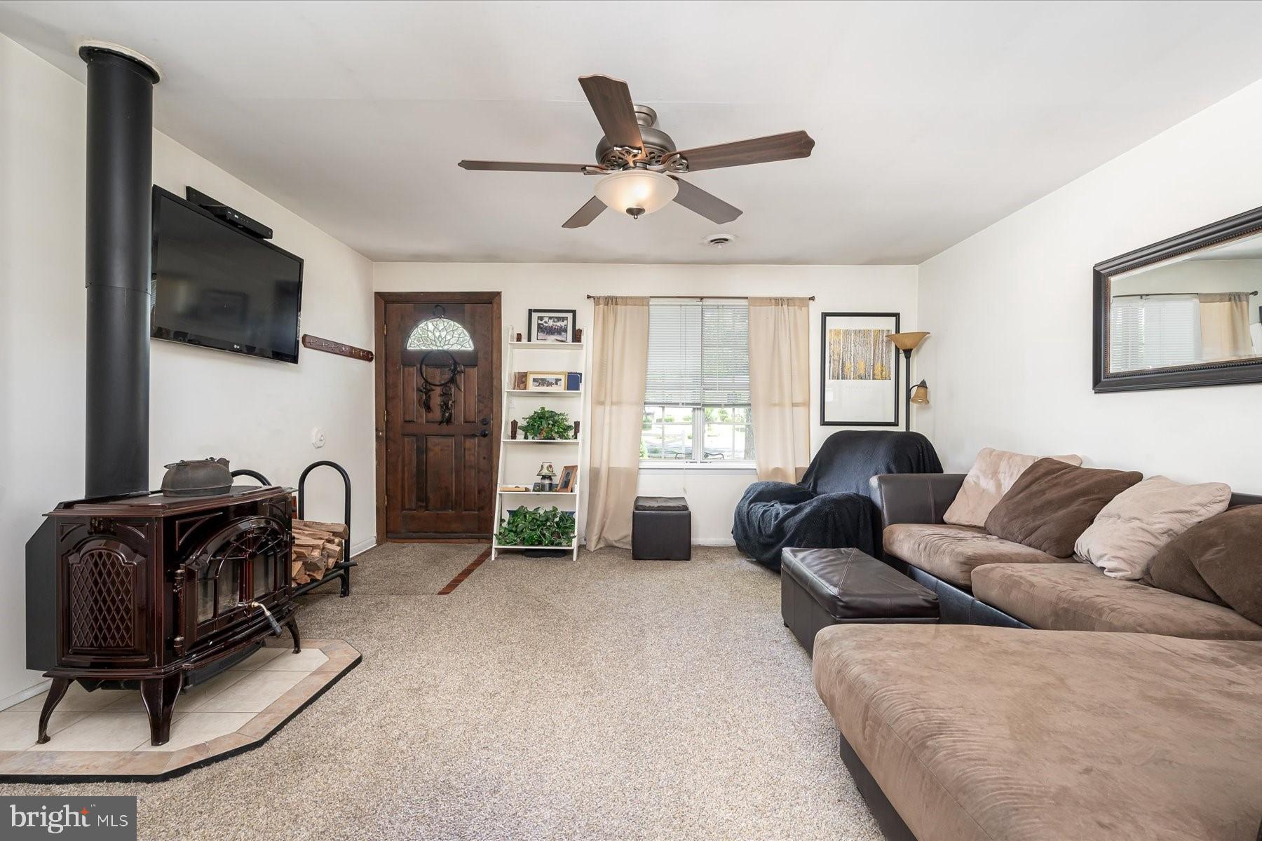 1523 Patuxent Manor Rd