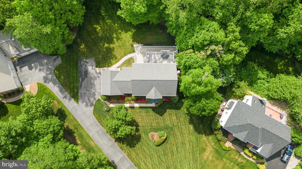 1221 Tailwind Ct