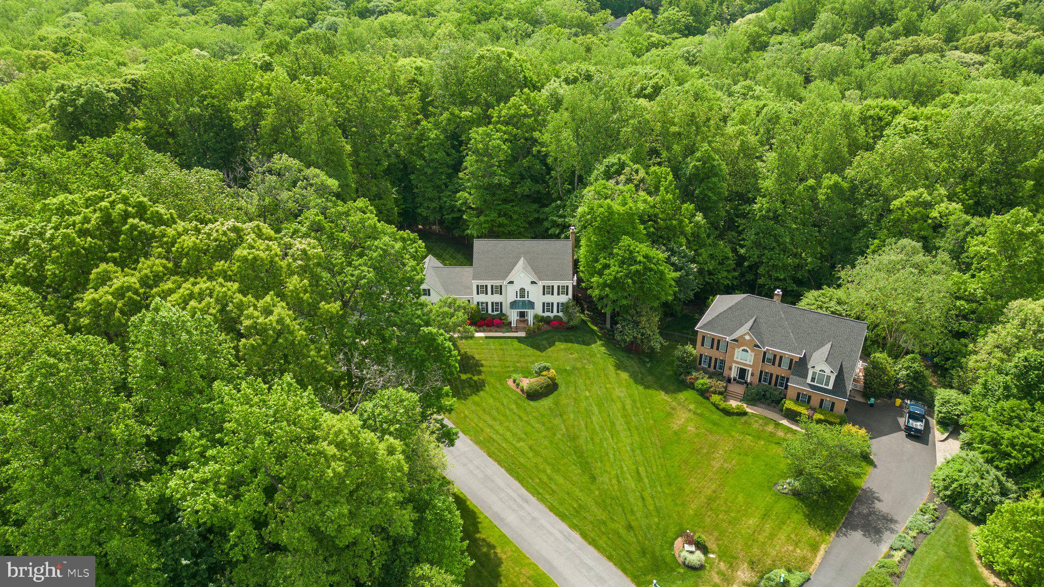 1221 Tailwind Ct