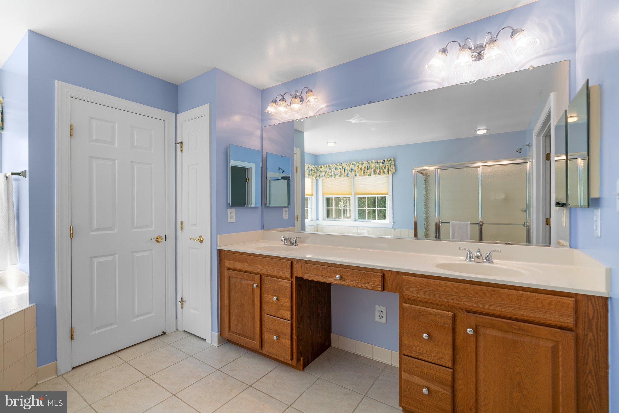 1221 Tailwind Ct