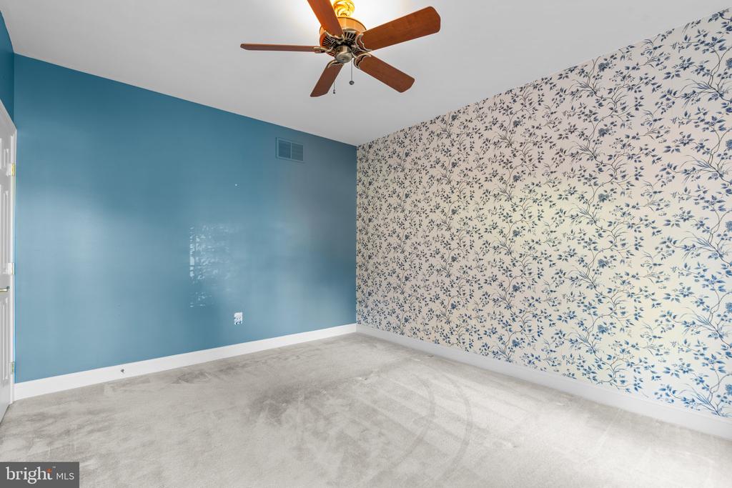 1221 Tailwind Ct