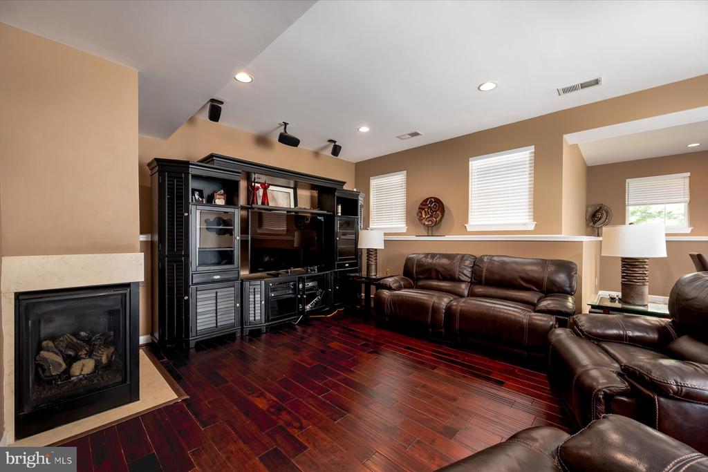 219 Bowen Ct