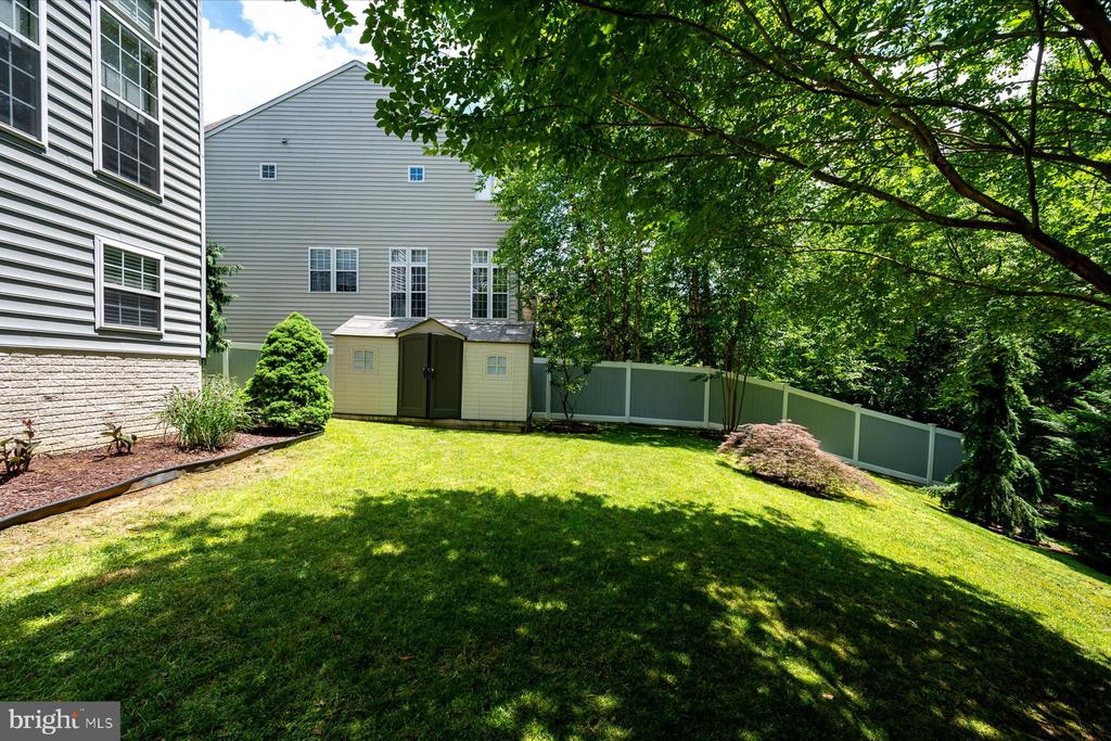 219 Bowen Ct