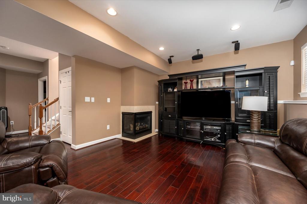 219 Bowen Ct