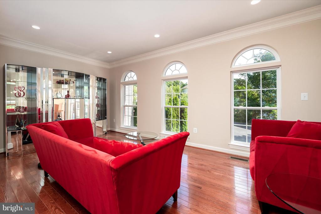 219 Bowen Ct