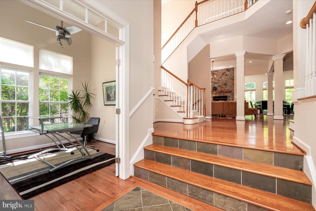 219 Bowen Ct