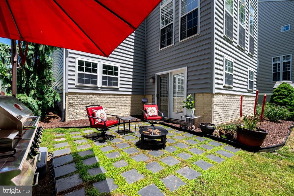 219 Bowen Ct
