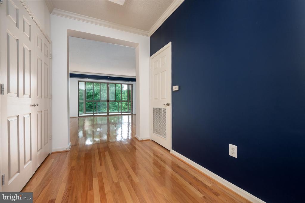 940 Astern Way #302