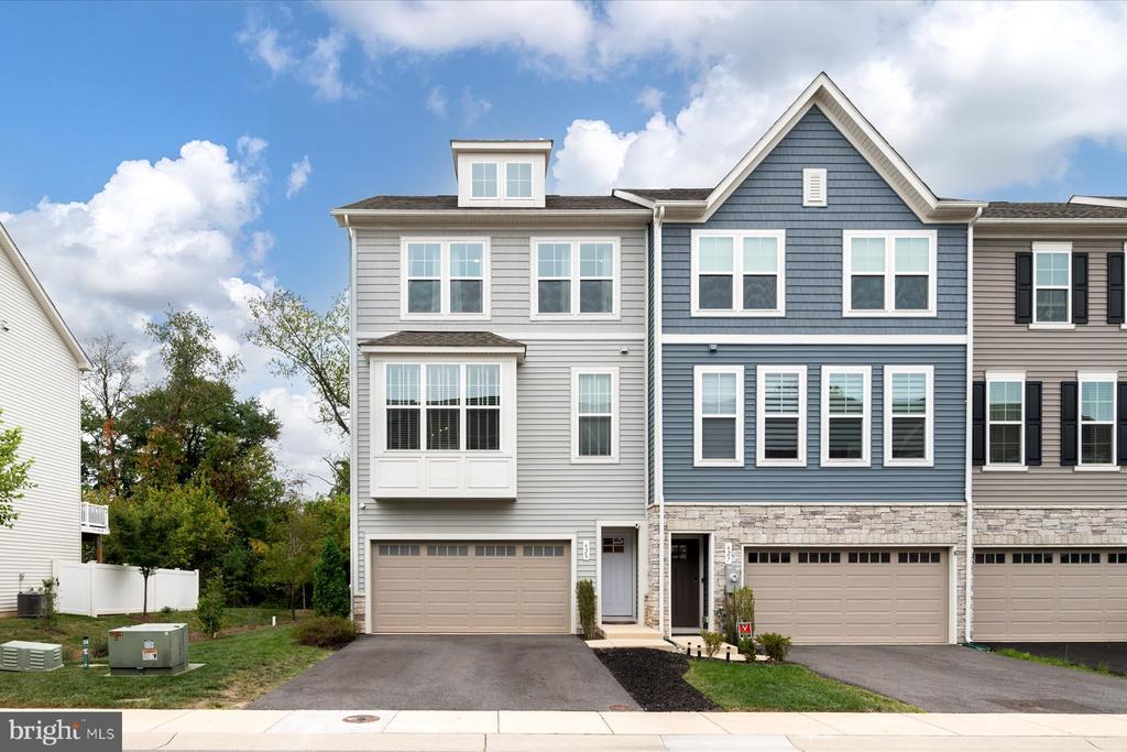 625 Cross Chase Dr