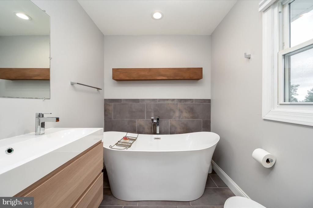 1119 Wilson Dr