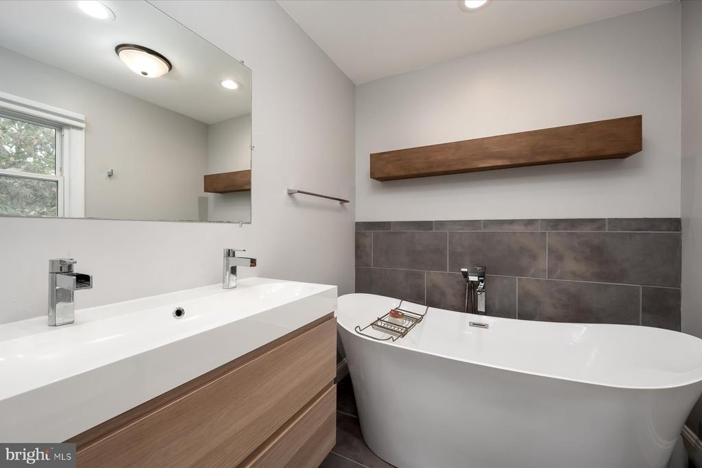 1119 Wilson Dr