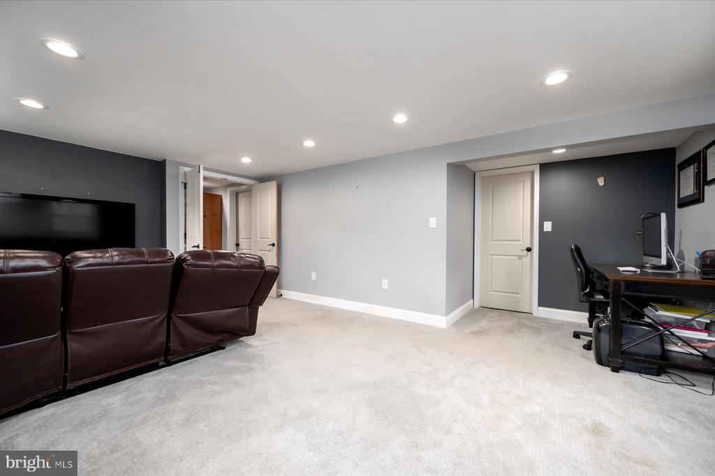 1119 Wilson Dr