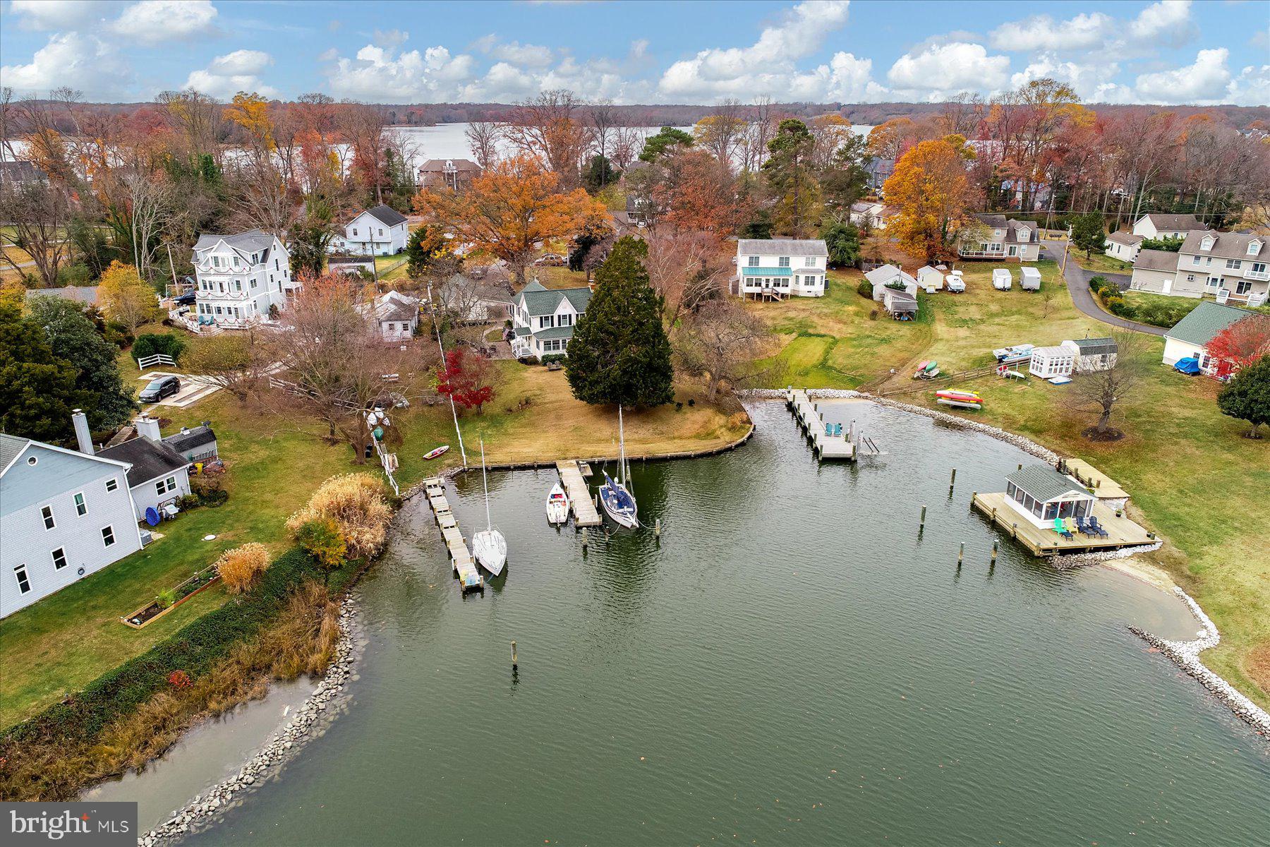 1011 Skiff Cove Rd