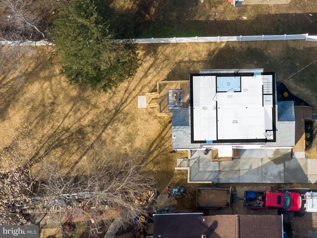 1009 Monroe St