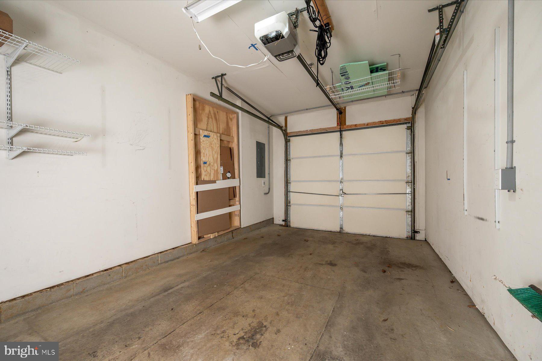 2148 HIDEAWAY CT #27