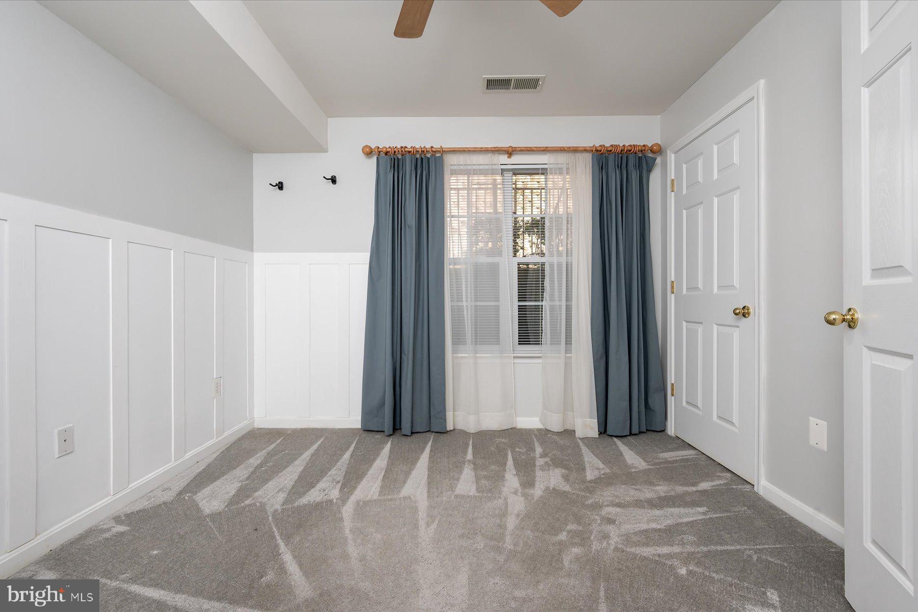 2148 HIDEAWAY CT #27