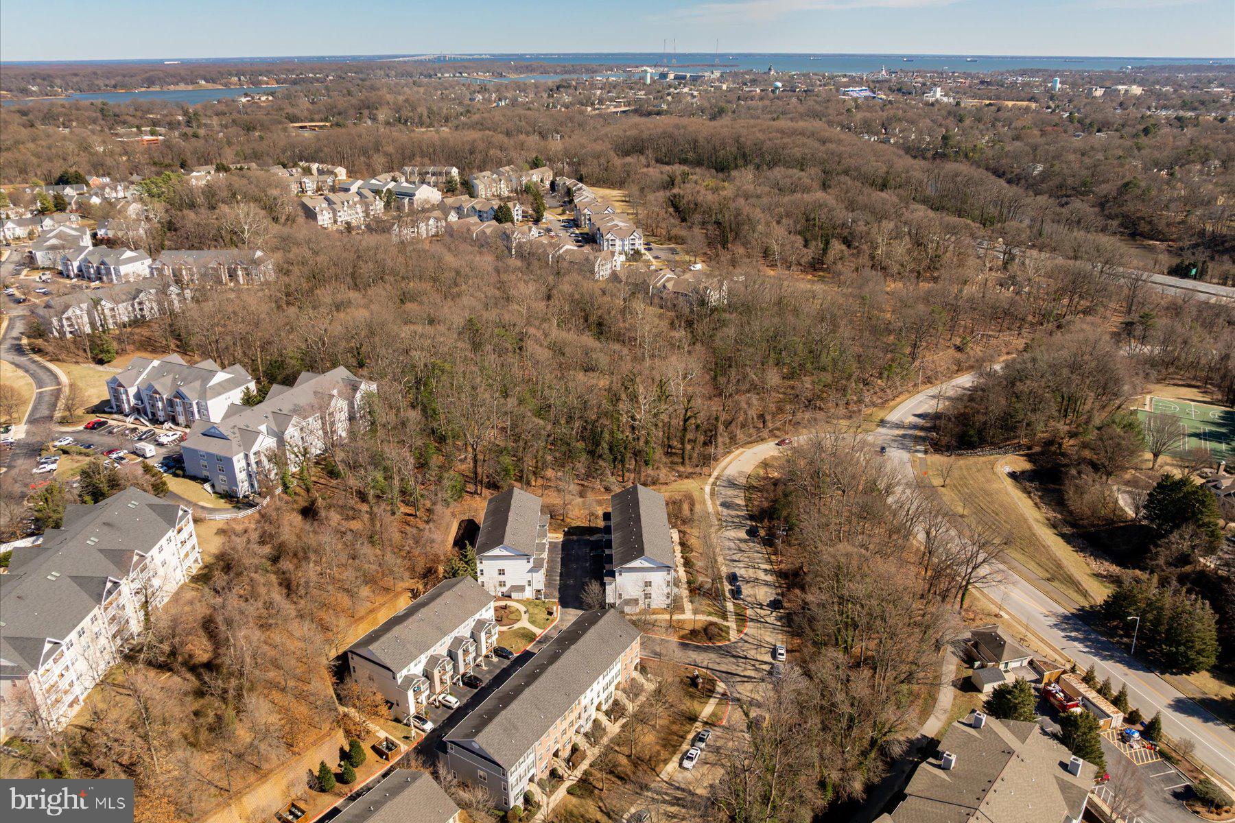 2148 HIDEAWAY CT #27