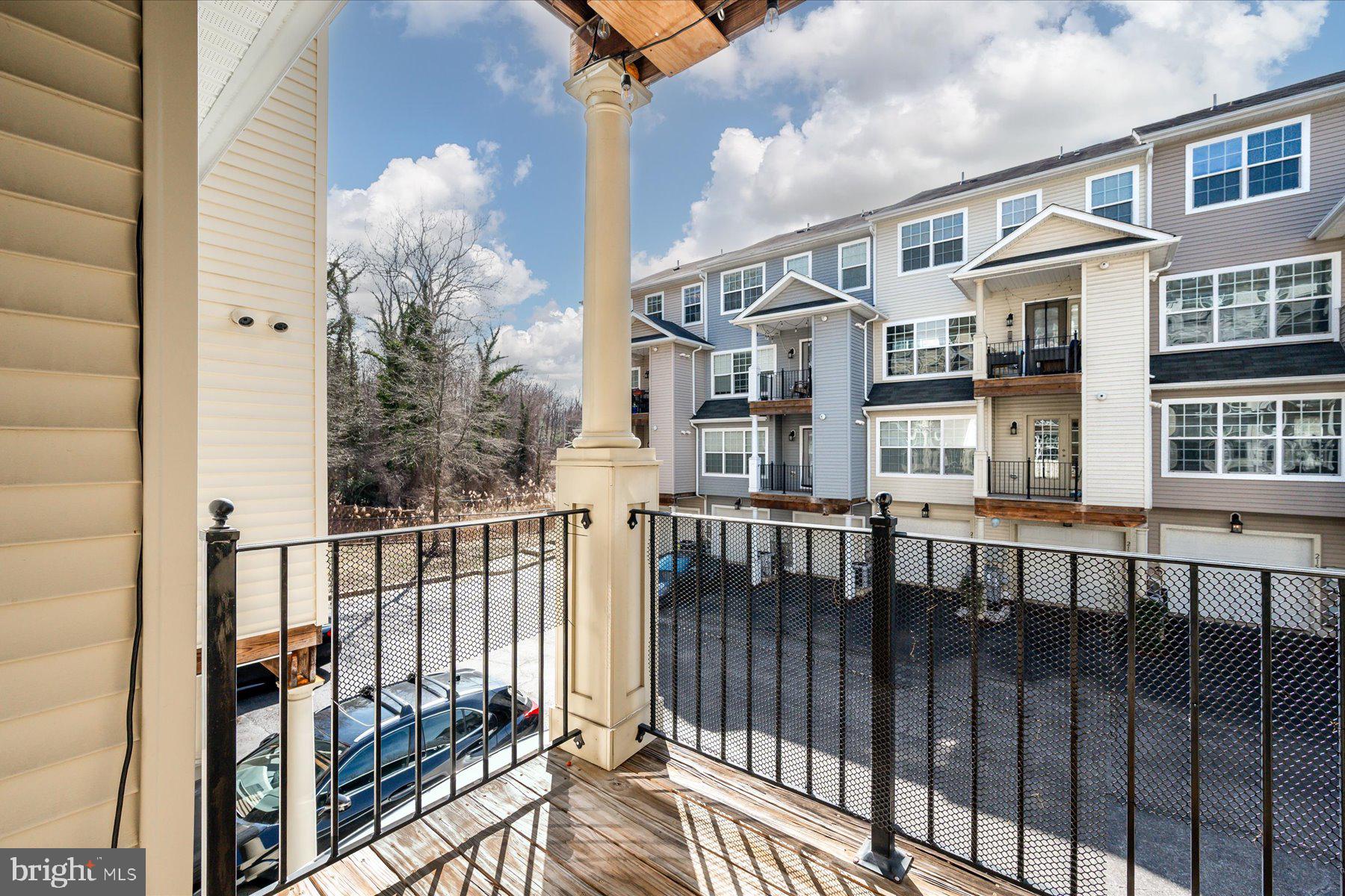 2148 HIDEAWAY CT #27