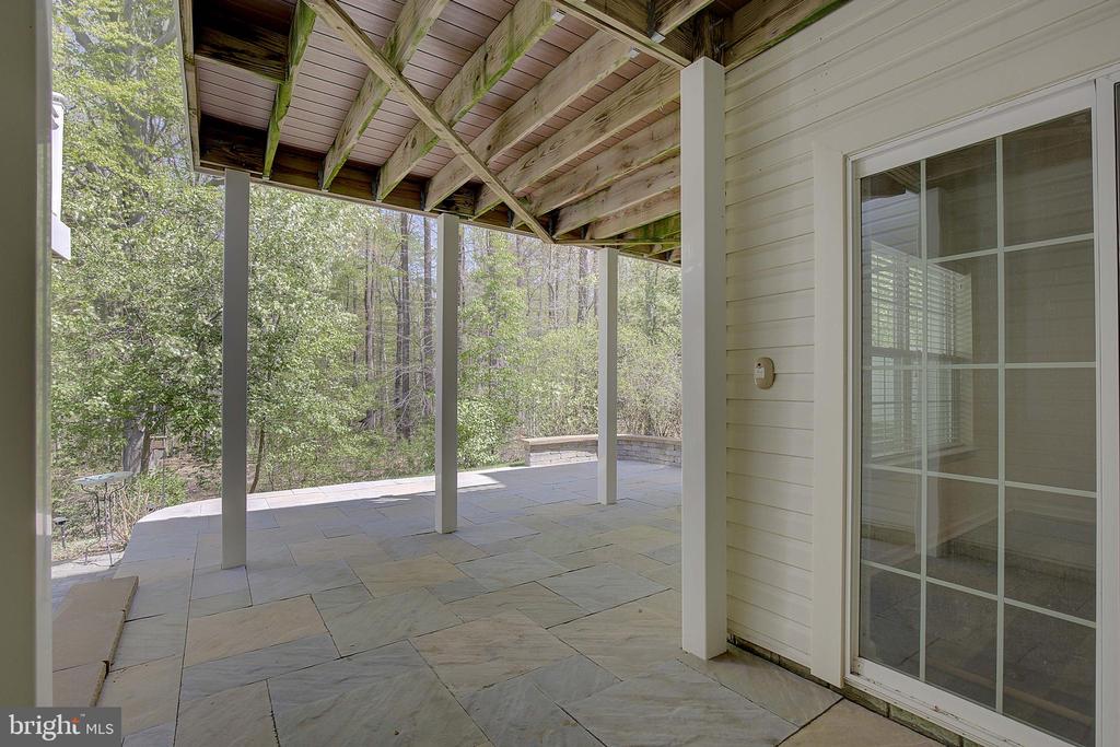 631 Highland Farms Cir