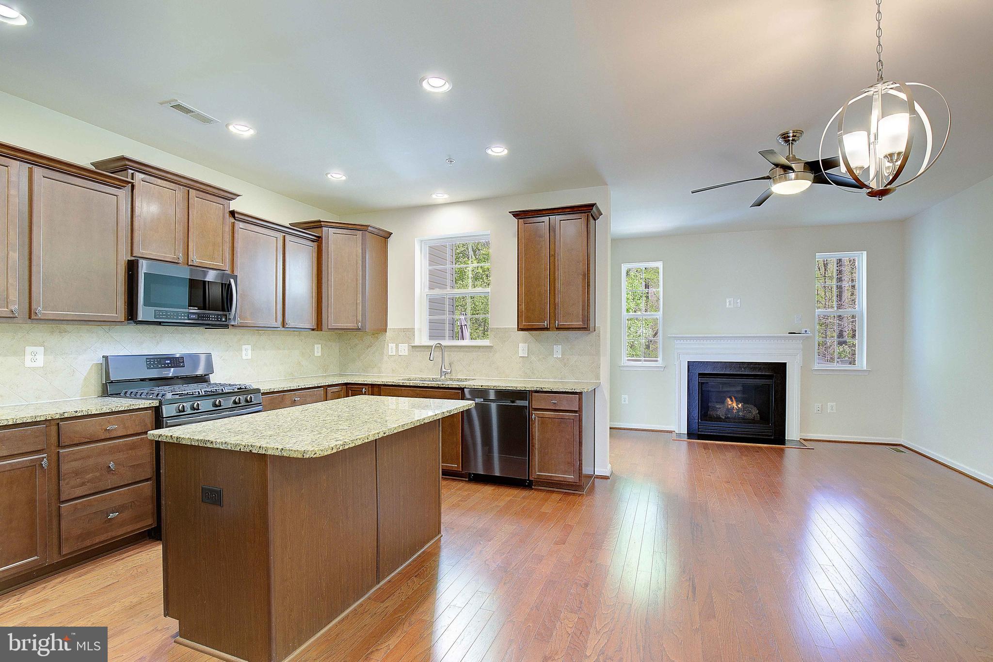 631 Highland Farms Cir