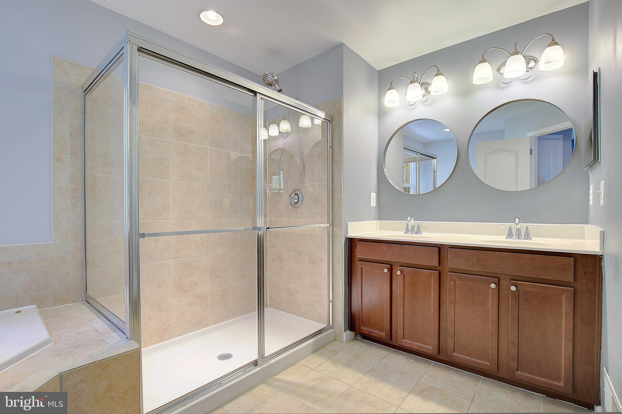 631 Highland Farms Cir