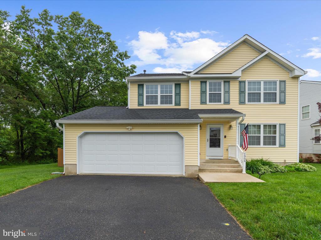 1904 Artillery Ln