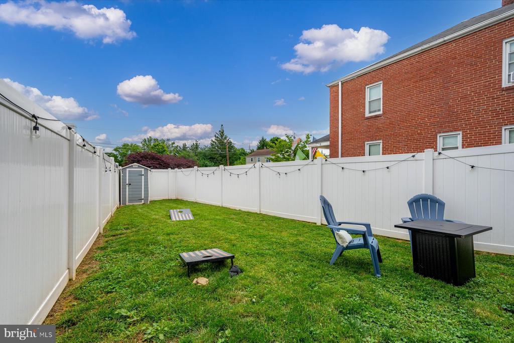 1005 Madison Ct