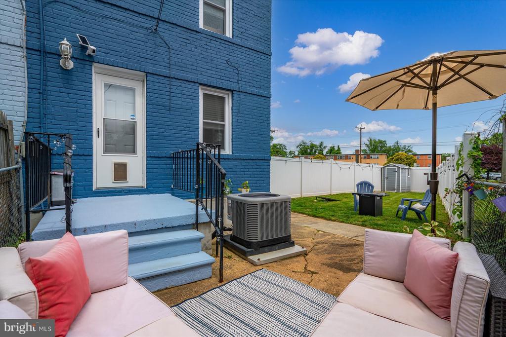 1005 Madison Ct