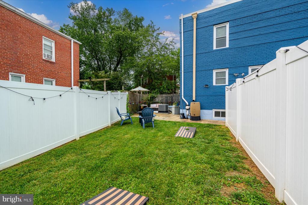 1005 Madison Ct