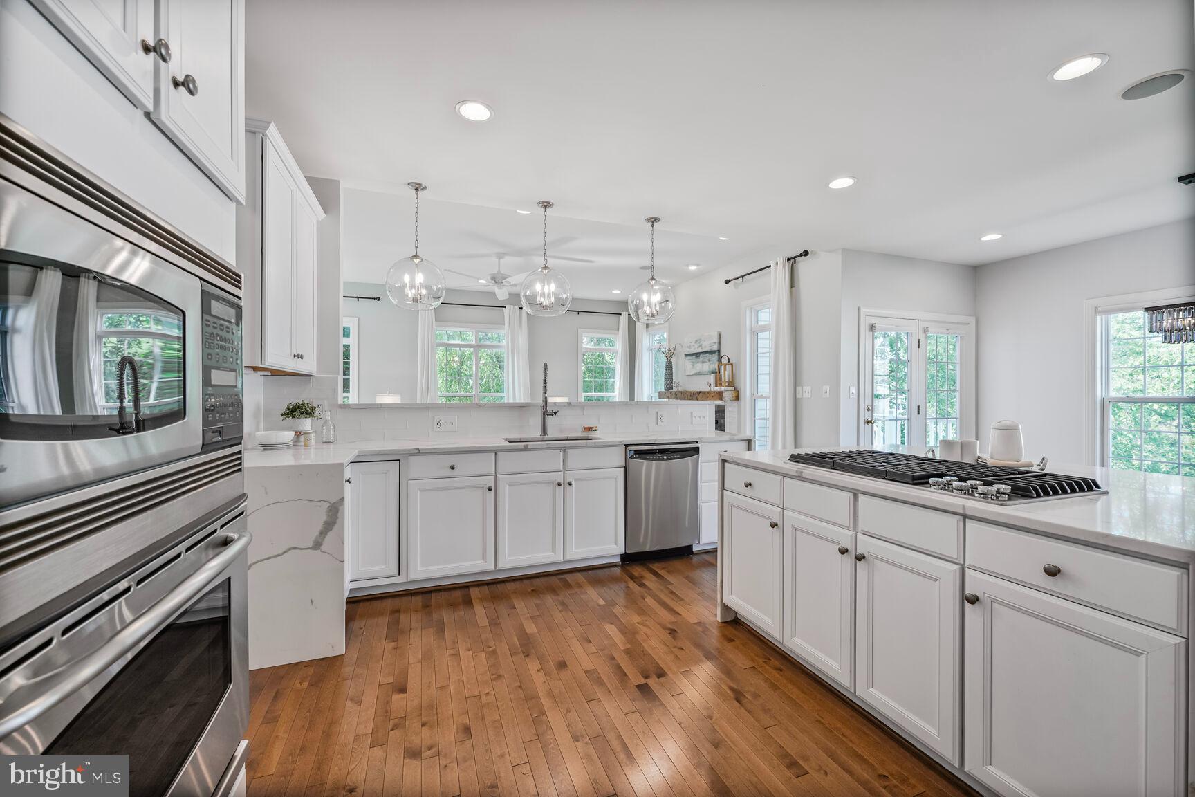 2000 MONTICELLO DRIVE