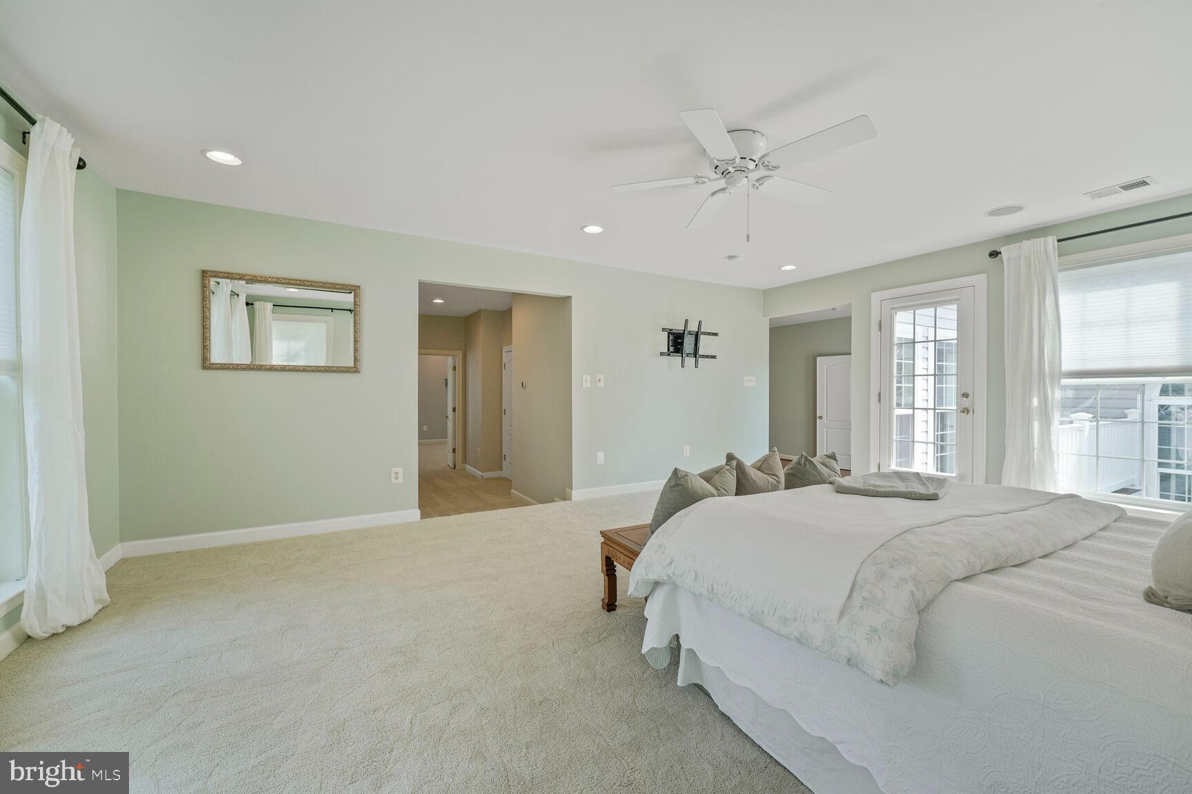 2000 MONTICELLO DRIVE