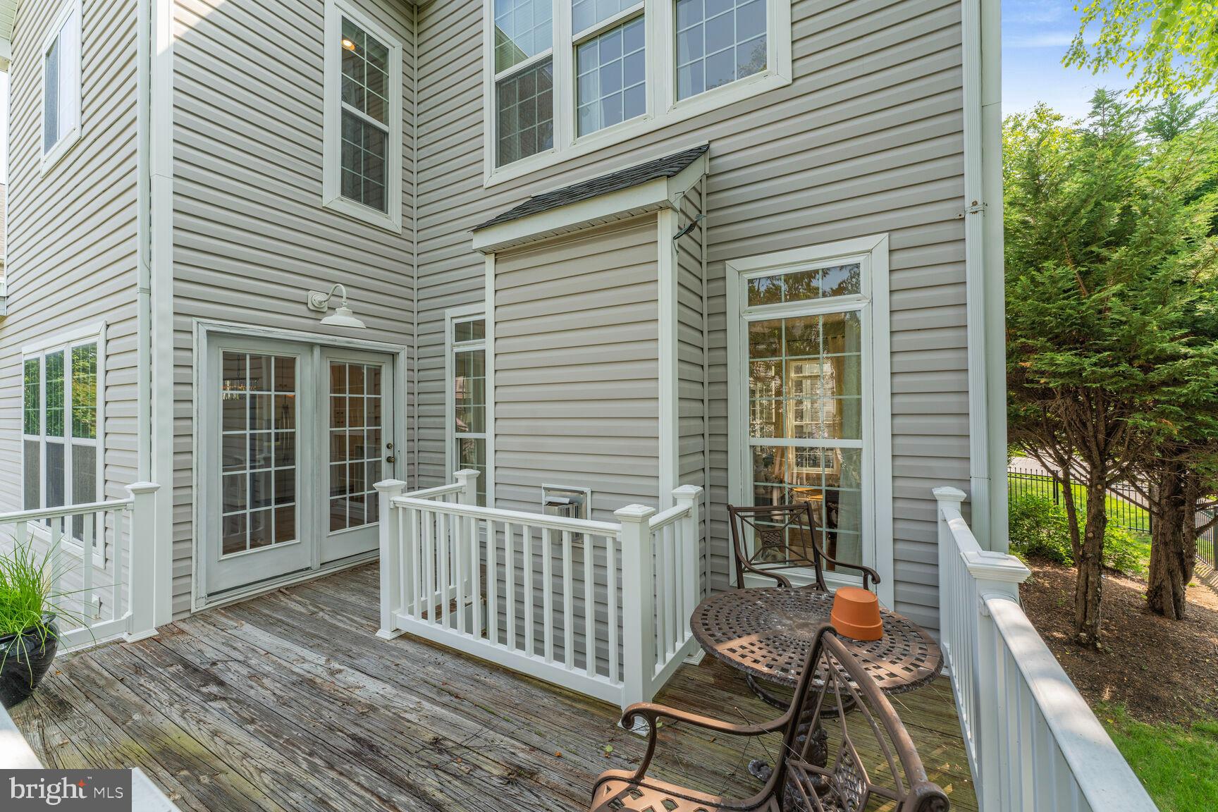 2000 MONTICELLO DRIVE