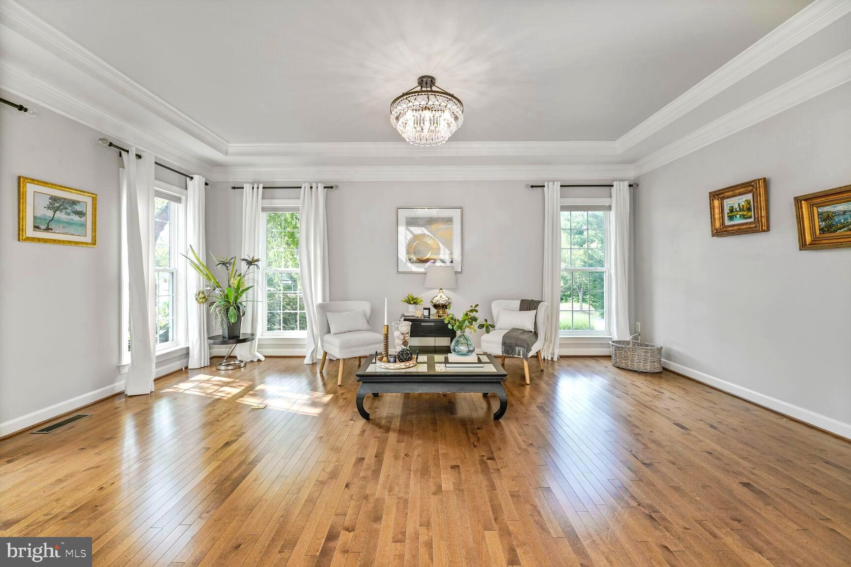 2000 MONTICELLO DRIVE