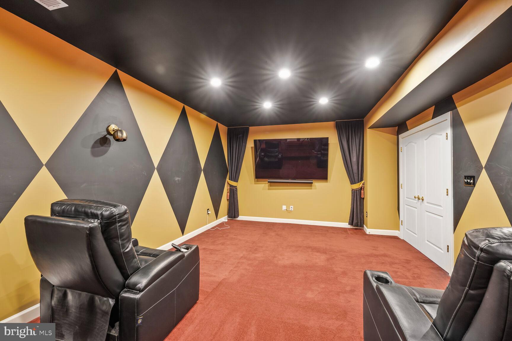 2000 MONTICELLO DRIVE