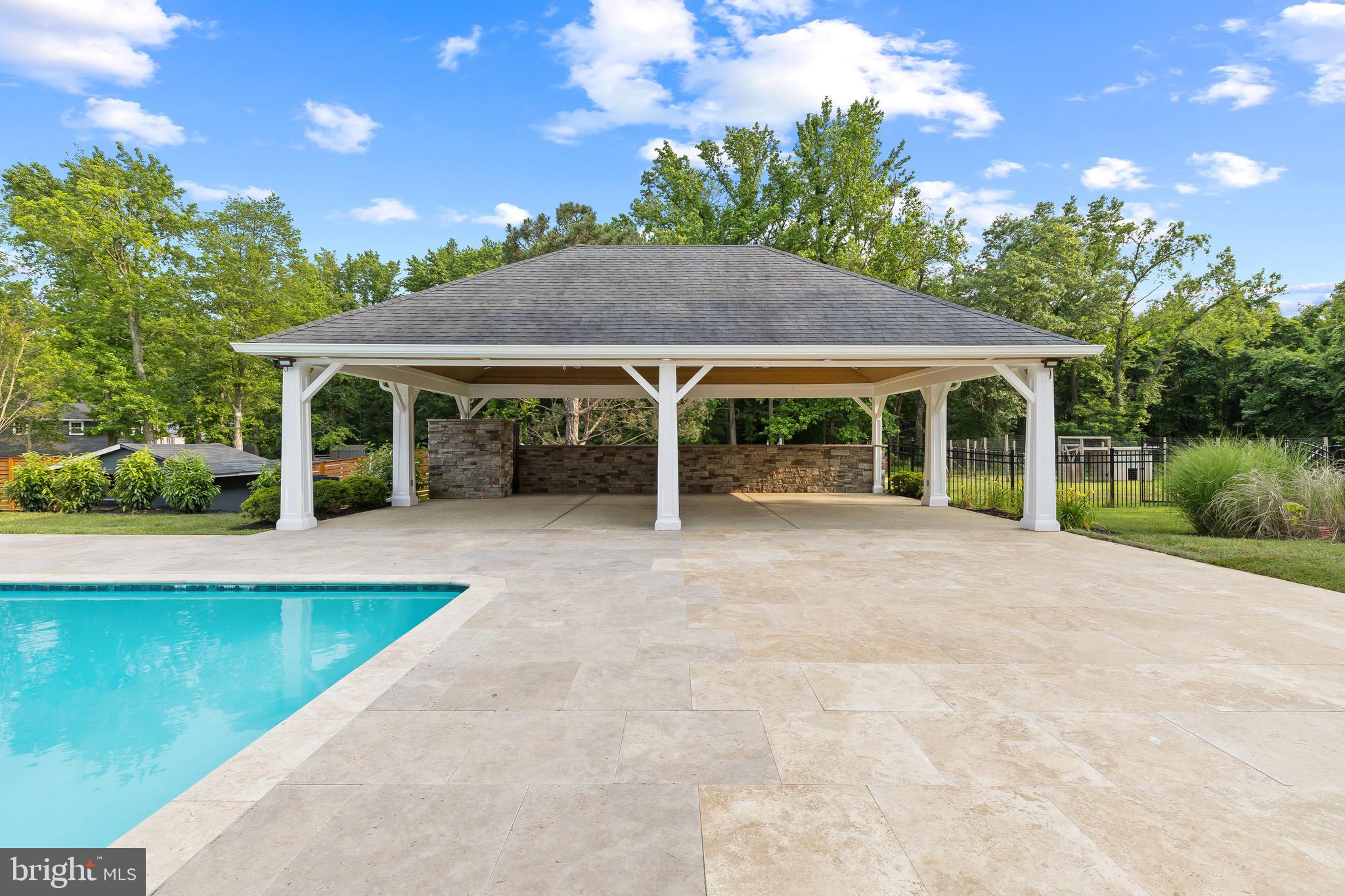 3399 POCAHONTAS DRIVE