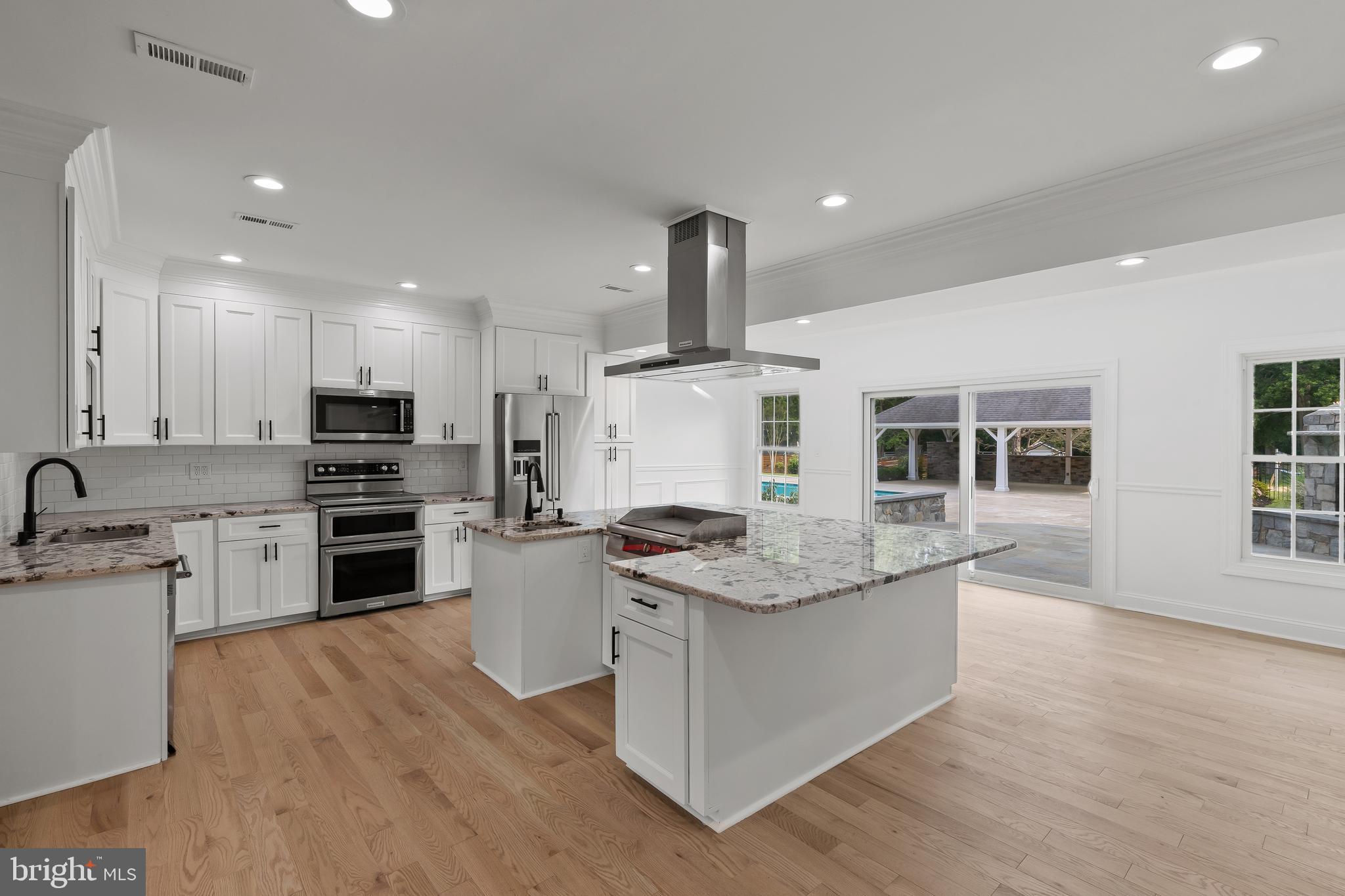 3399 POCAHONTAS DRIVE