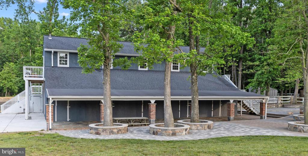 3399 POCAHONTAS DRIVE