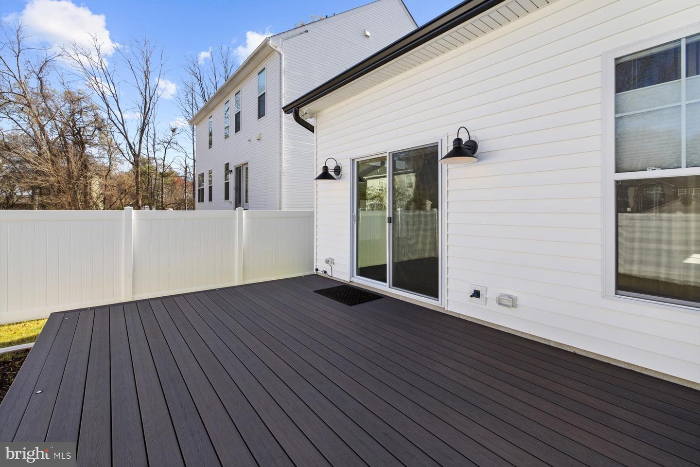 92 Edelton Ave