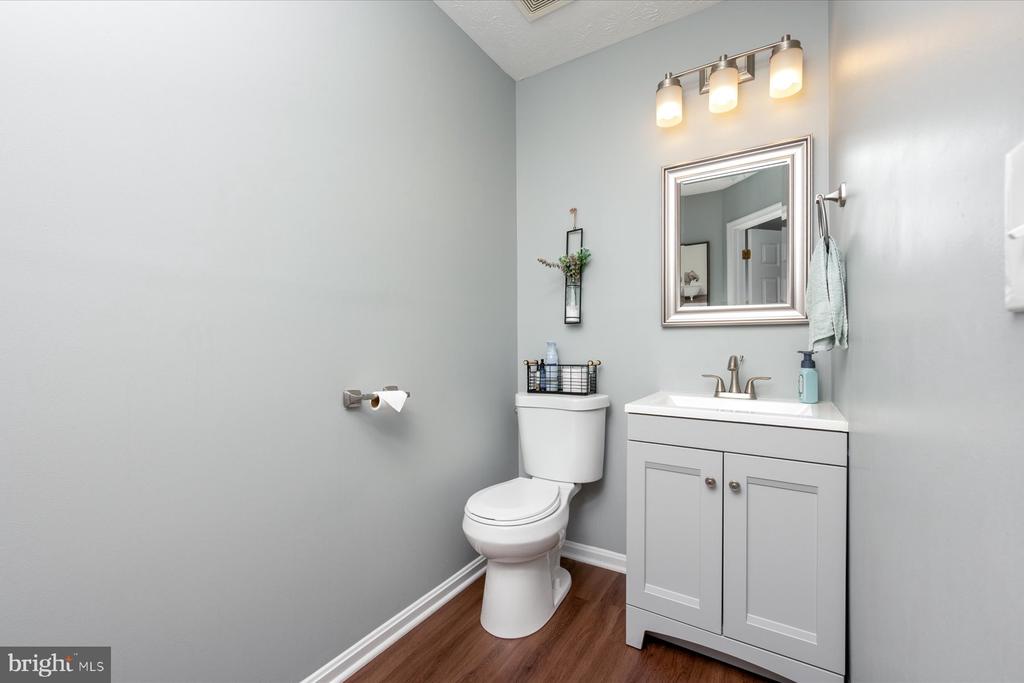50-E Amberstone Ct