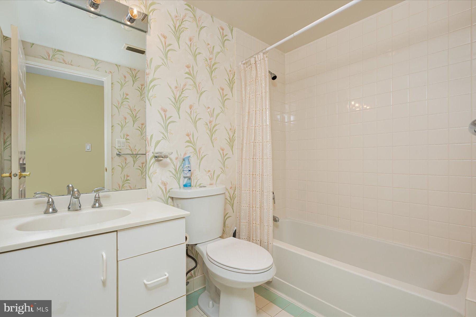 930 Astern Way #405